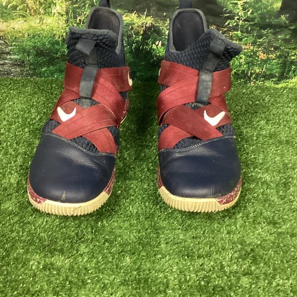 Nike ID Lebron Soldier 12 XXII Sneaker Navy Blue Burgundy Red 13.5